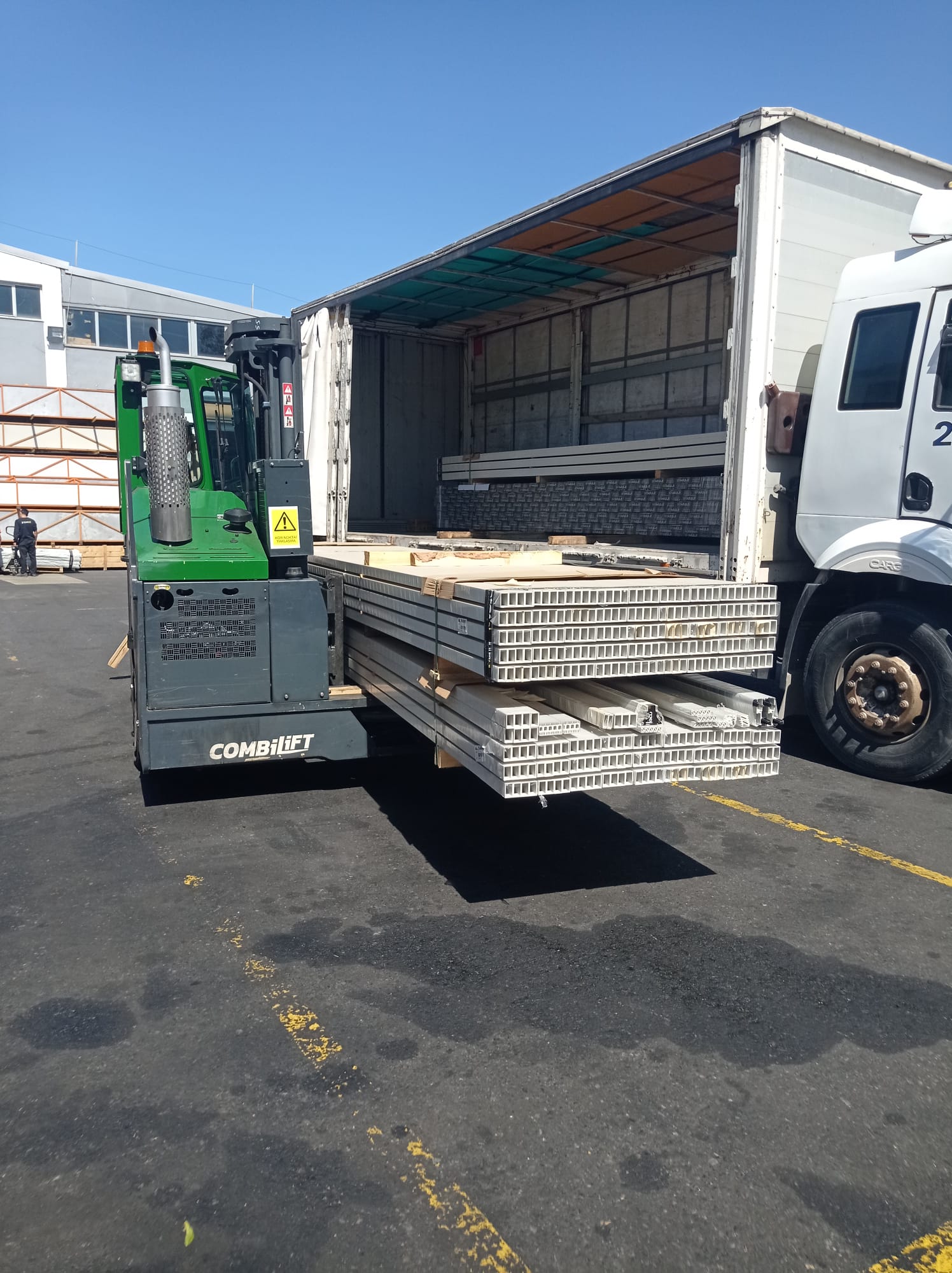 Fotoğraf 1770397739